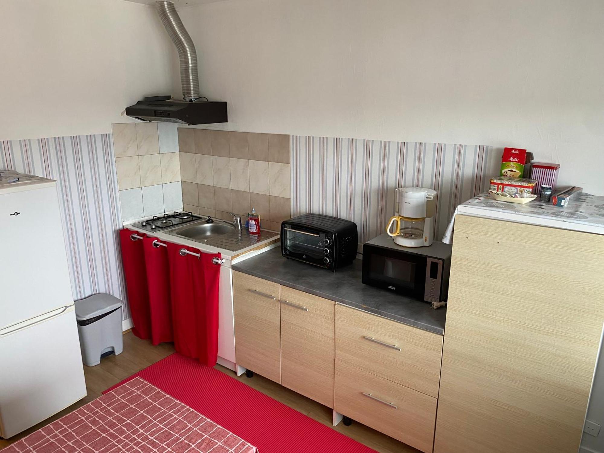 Gite De La Nievre - Centre Ville-2E Etage Flixecourt Eksteriør bilde